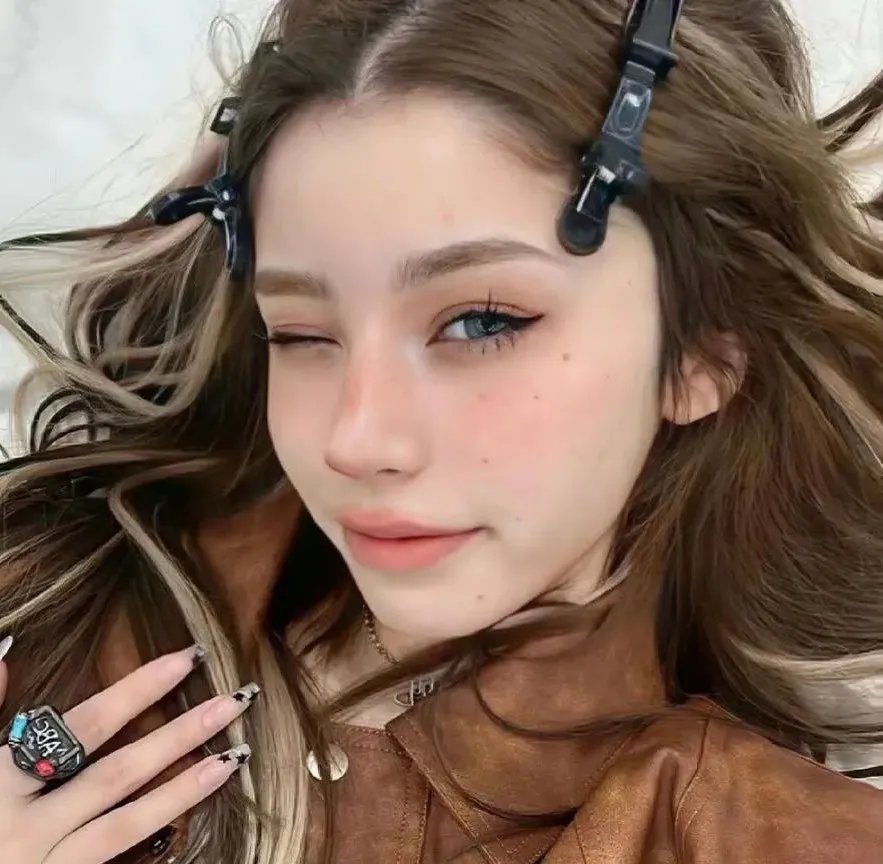 监狱淌血